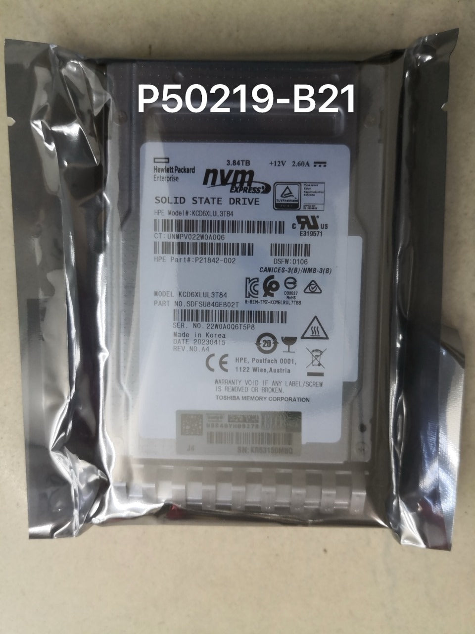 HPE Original 3.84TB SSD NVMe Gen4 High Performance Read  Intensive SFF BC U.3 PM1733a / Bulk  NEW-P50219- B21